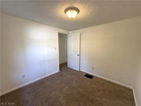 154 W Washington Street Alliance OH 44601