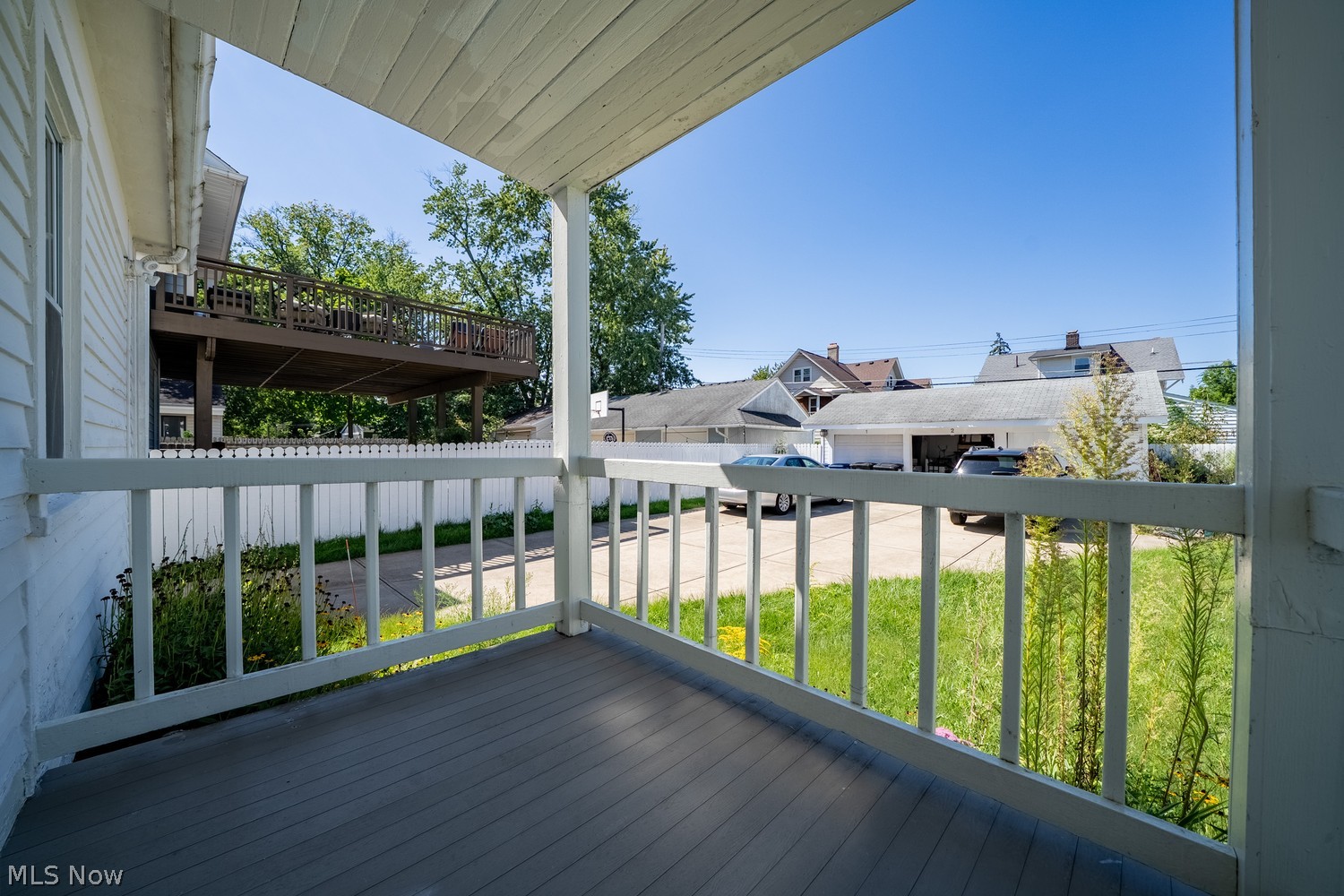 1582 Orchard Grove Avenue Lakewood OH 44107