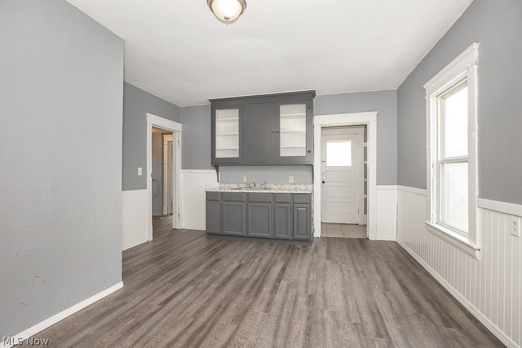5604 Linton Avenue Cleveland OH 44105