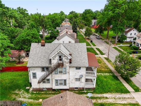 1382 E 188th Street Cleveland OH 44110