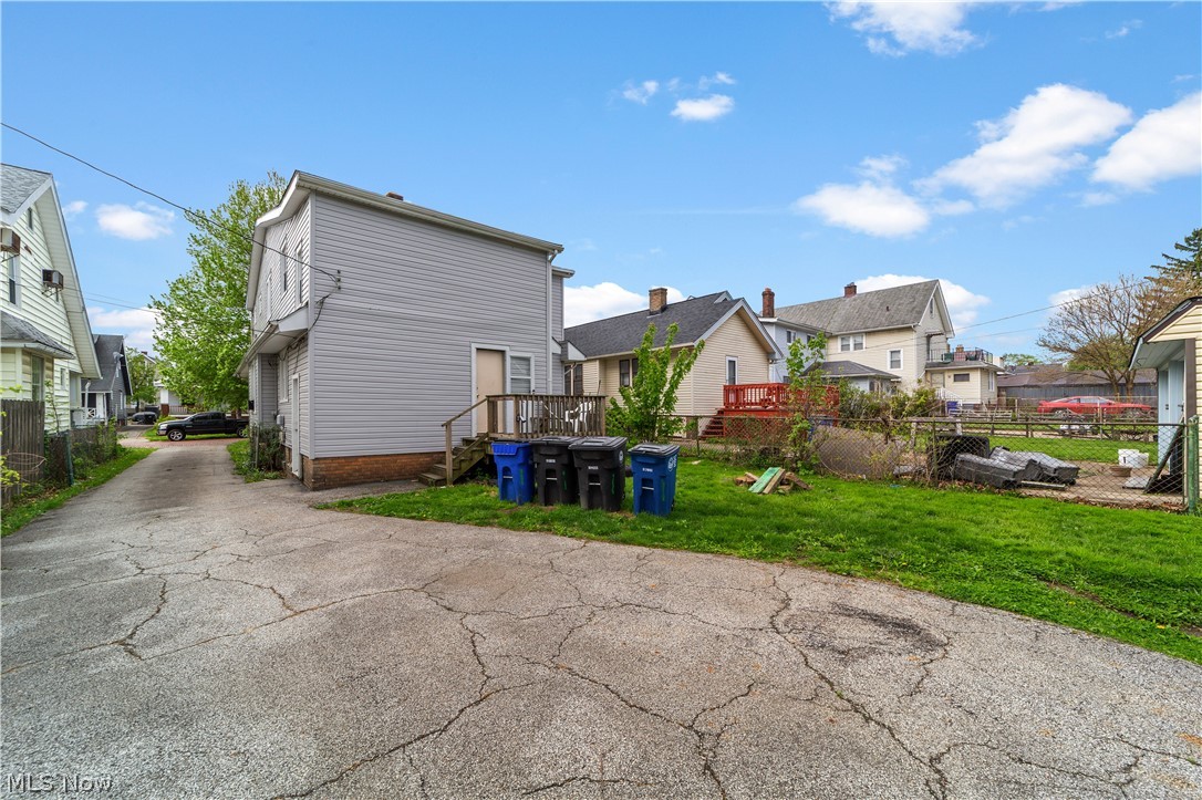 10816 Governor Avenue Cleveland OH 44111