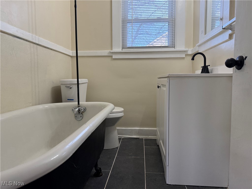 838 Woodbine Avenue SE Warren OH 44484