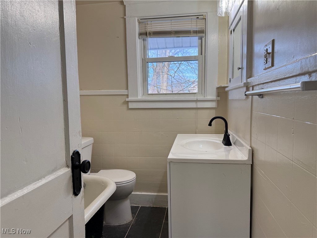 838 Woodbine Avenue SE Warren OH 44484