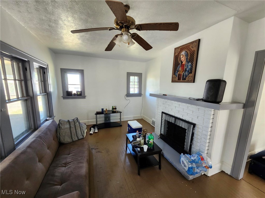 1639 Avalon Road Cleveland OH 44112