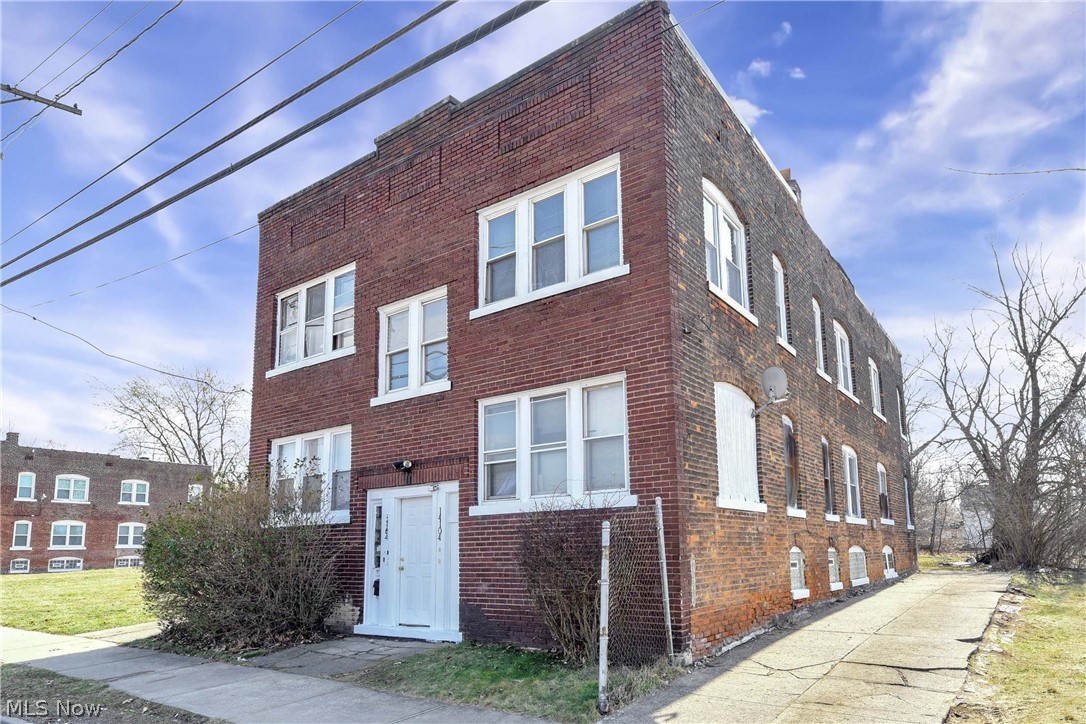 14104 Aspinwall Avenue Cleveland OH 44110
