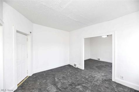 14104 Aspinwall Avenue Cleveland OH 44110