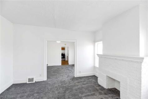 14104 Aspinwall Avenue Cleveland OH 44110