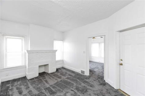 14104 Aspinwall Avenue Cleveland OH 44110