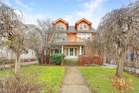 2580-2582 Colchester Road Cleveland Heights OH 44106