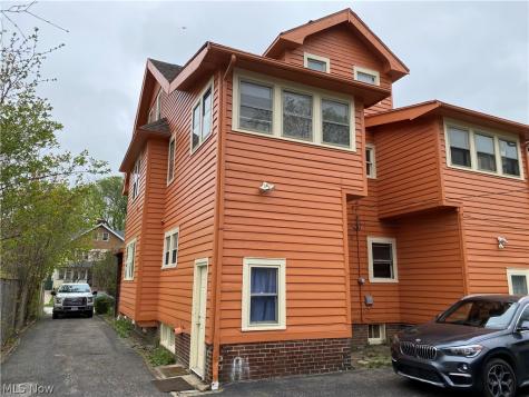2580-2582 Colchester Road Cleveland Heights OH 44106