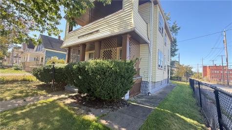 2766 E 119th Street Cleveland OH 44120