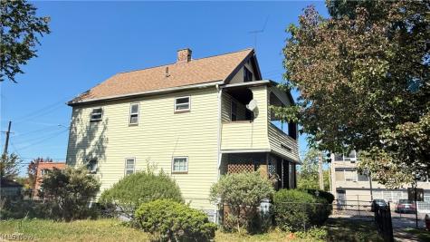 2766 E 119th Street Cleveland OH 44120