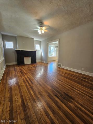 2700 Hood Avenue Cleveland OH 44109