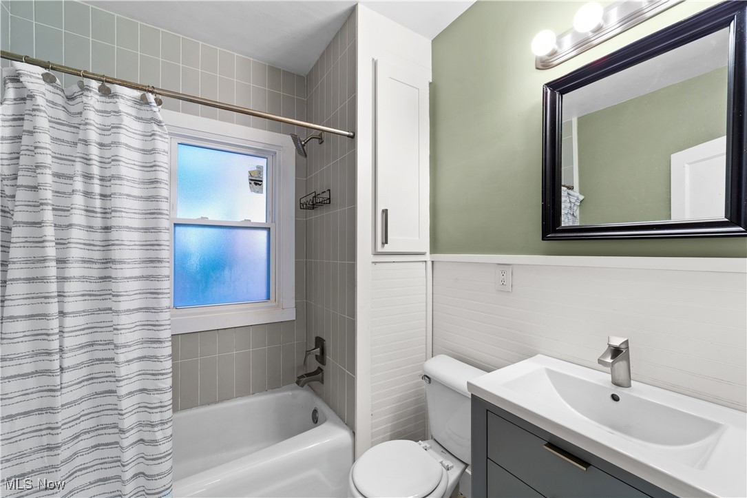 7309 Franklin Boulevard Cleveland OH 44102