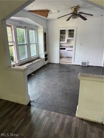1014 E 141st Street Cleveland OH 44110