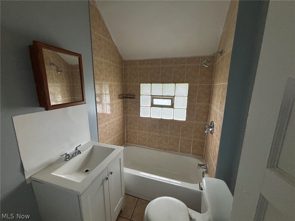 3475 W 46th Street Cleveland OH 44102