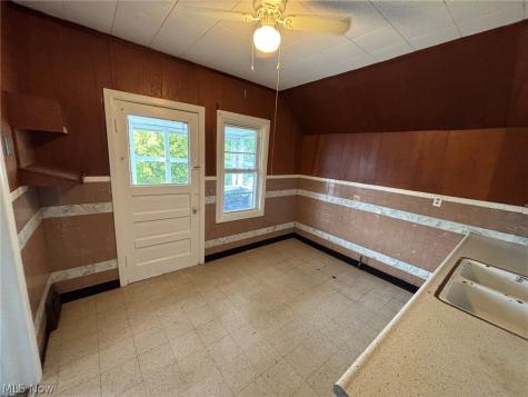 3475 W 46th Street Cleveland OH 44102