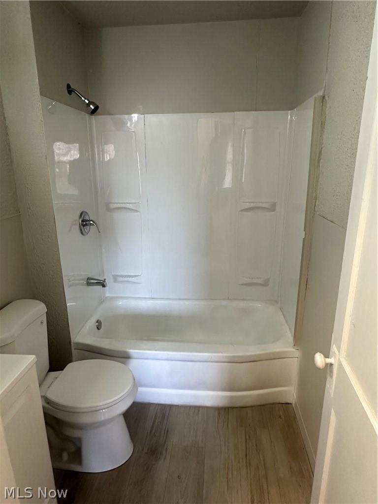 3153 E 102nd Street Cleveland OH 44104