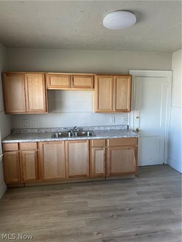 3153 E 102nd Street Cleveland OH 44104