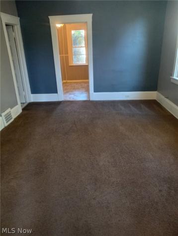 1043 E 68th Street Cleveland OH 44103