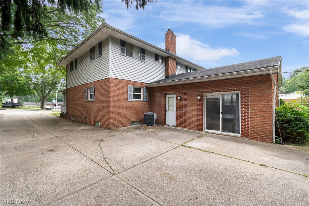 2337 38th Street NW Canton OH 44709