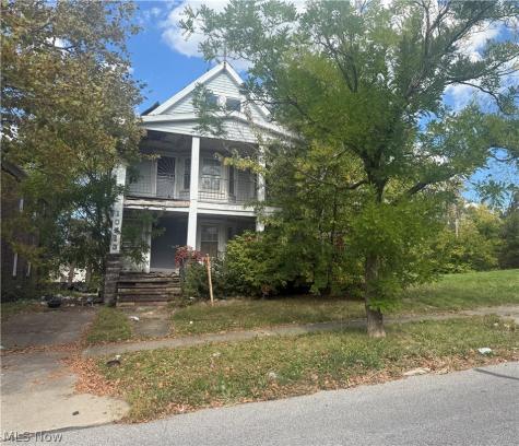 10513 Parkview Avenue Cleveland OH 44104