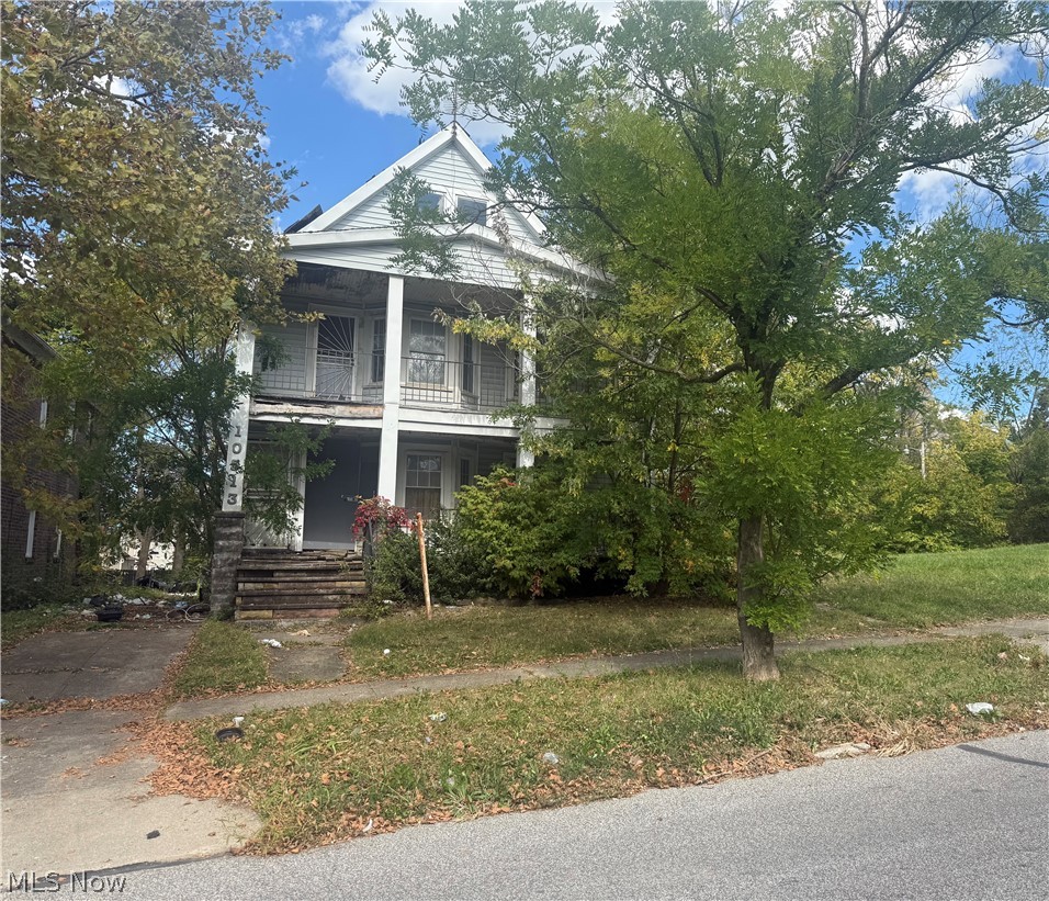 10513 Parkview Avenue Cleveland OH 44104
