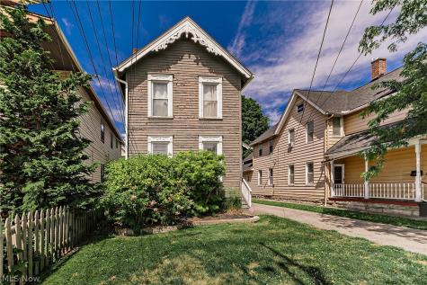 2468, 2472 & 2484 W 10th Street Cleveland OH 44113