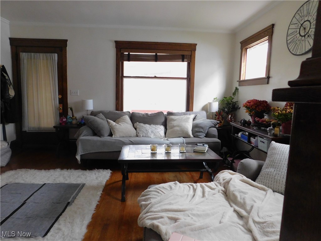 1556-1558 Cohassett Avenue Lakewood OH 44107