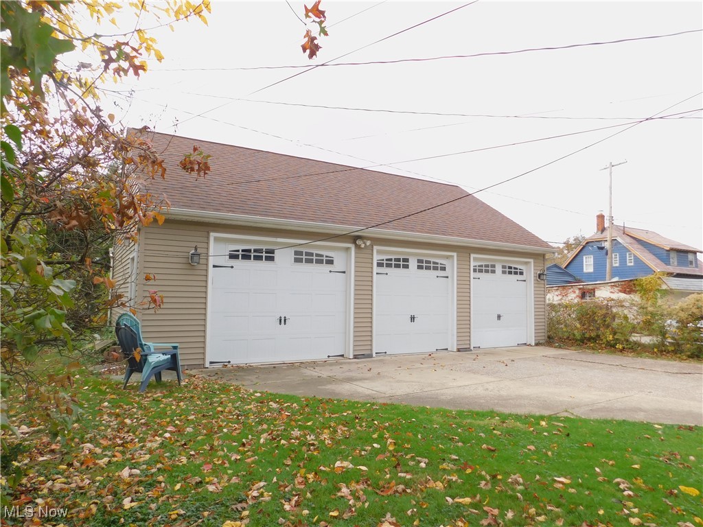 1556-1558 Cohassett Avenue Lakewood OH 44107