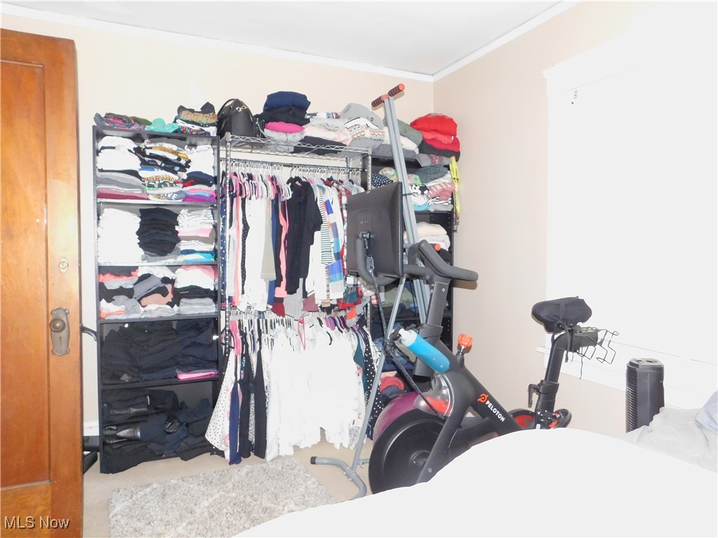 1556-1558 Cohassett Avenue Lakewood OH 44107