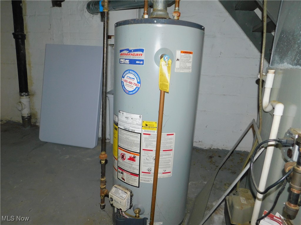 1556-1558 Cohassett Avenue Lakewood OH 44107