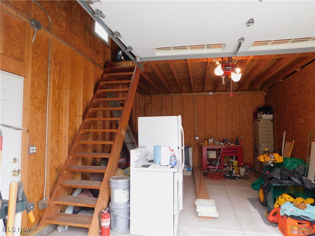 1556-1558 Cohassett Avenue Lakewood OH 44107