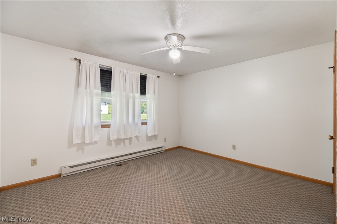 6264 Paris Avenue Louisville OH 44641