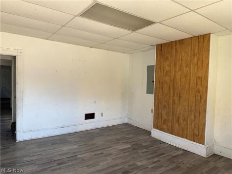 321-323 Slack Street Steubenville OH 43952