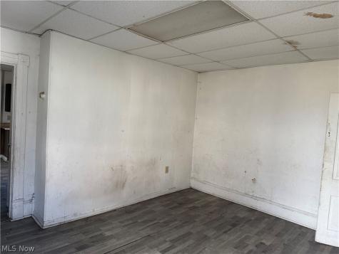 321-323 Slack Street Steubenville OH 43952