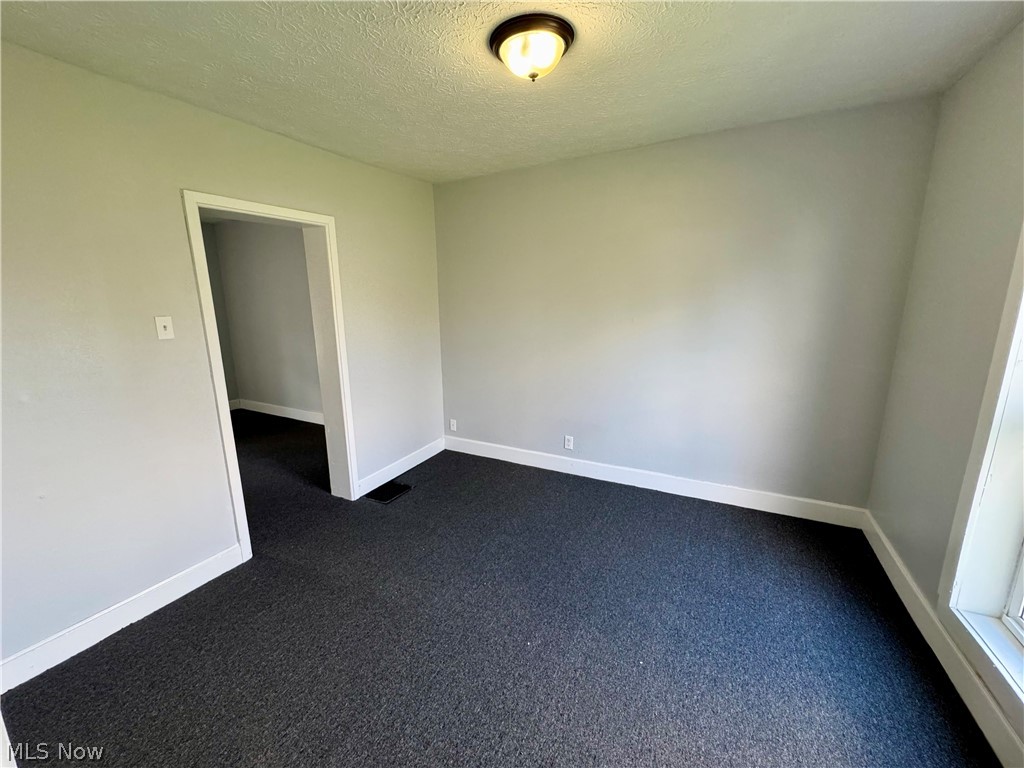 1217 Shriver Avenue NE Canton OH 44705