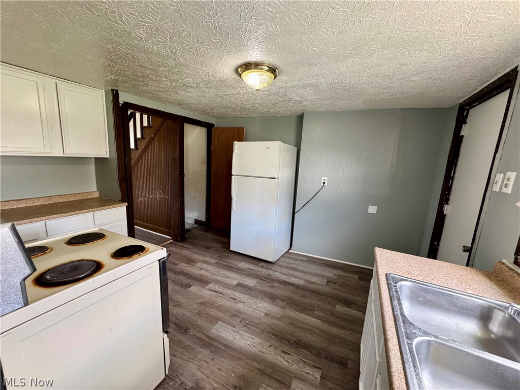 1217 Shriver Avenue NE Canton OH 44705