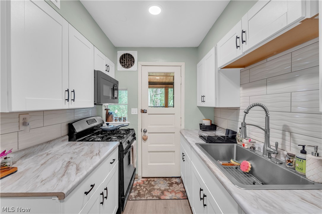 102 Hartman Street Berea OH 44017