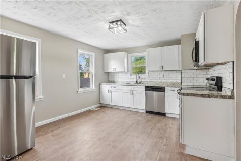 3535 Erin Avenue Cleveland OH 44113