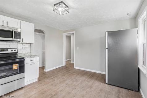 3535 Erin Avenue Cleveland OH 44113