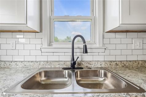 3535 Erin Avenue Cleveland OH 44113