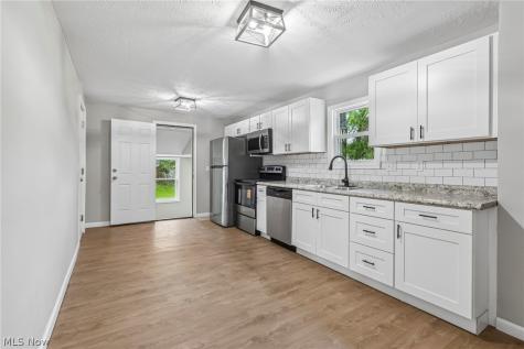 3535 Erin Avenue Cleveland OH 44113