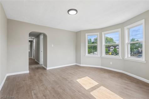 3535 Erin Avenue Cleveland OH 44113