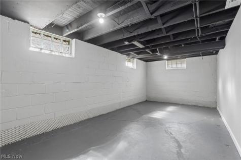 3535 Erin Avenue Cleveland OH 44113
