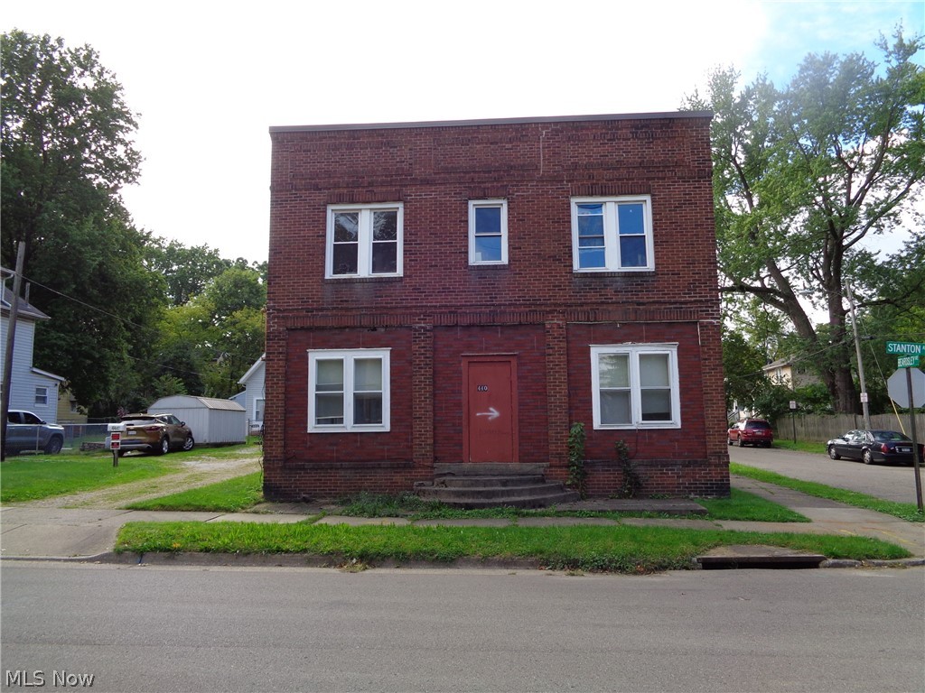 440 Stanton Avenue Akron OH 44301