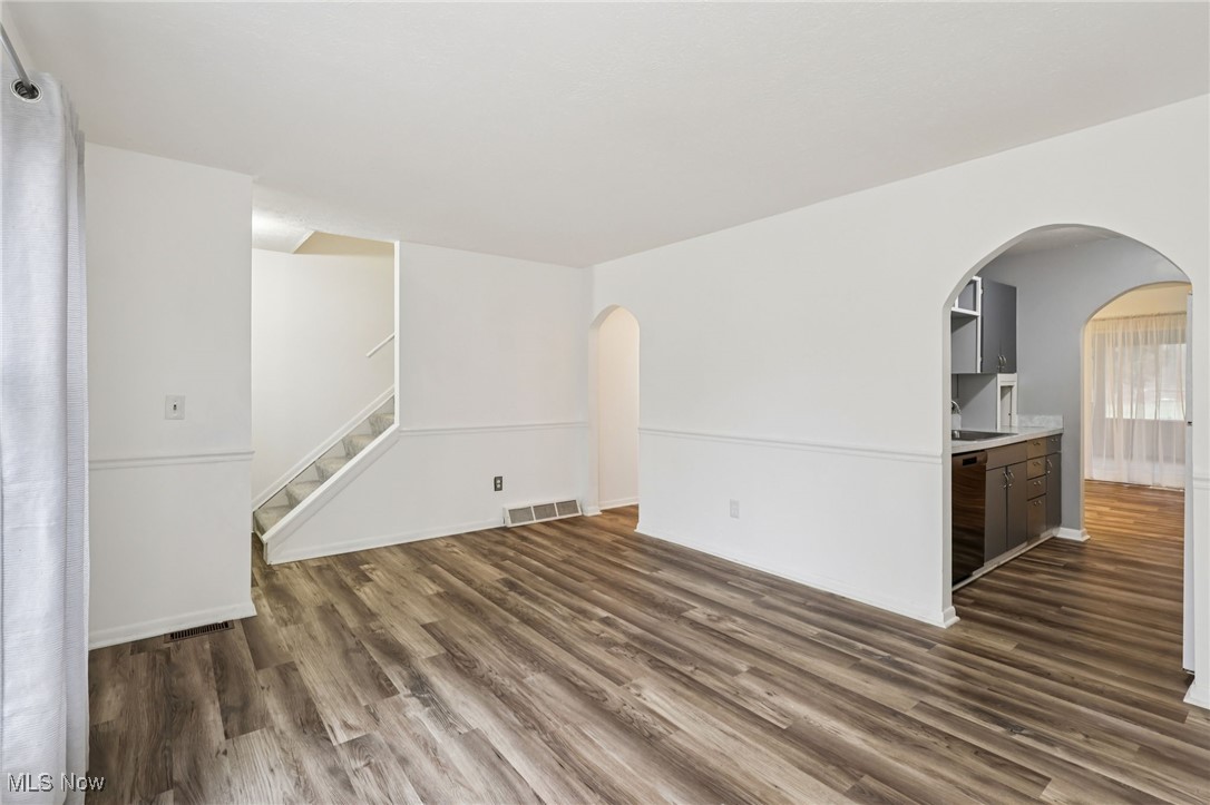 2933-2937 Cannon Road Twinsburg OH 44087