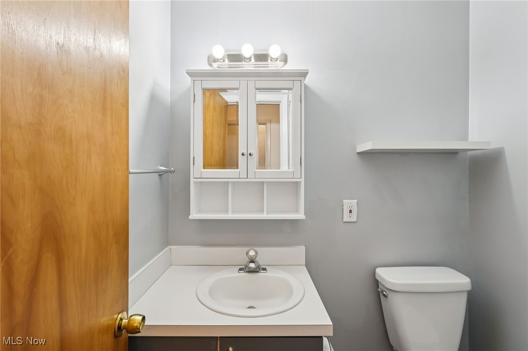 2933-2937 Cannon Road Twinsburg OH 44087