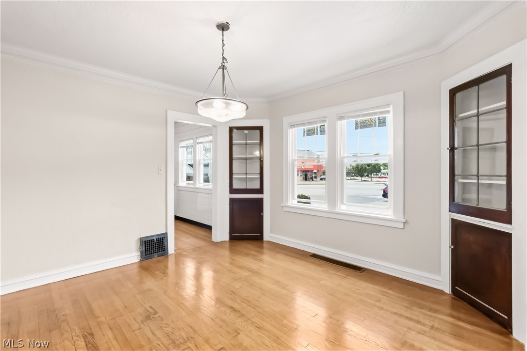 3474 Raymont Boulevard University Heights OH 44118