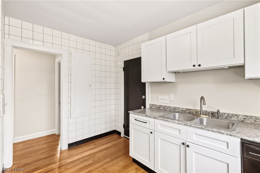 3474 Raymont Boulevard University Heights OH 44118
